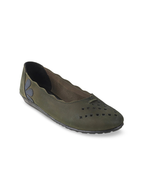 

Mochi Women Green Laser Cuts Flats