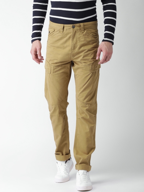 

Celio Men Khaki Regular Fit Solid Cargo Trousers