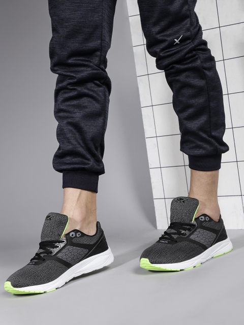 

HRX by Hrithik Roshan Men Grey Street Run Training Shoes