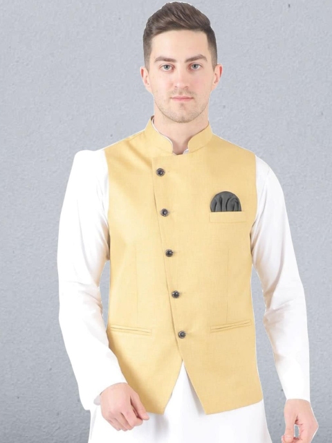 

TAHVO Men Gold-Colored Solid Nehru Jackets