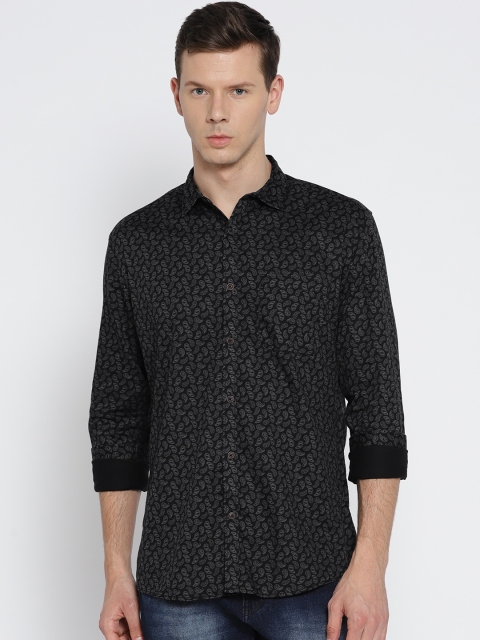 

British Club Men Black Printed Regular Fit Casual Shirt