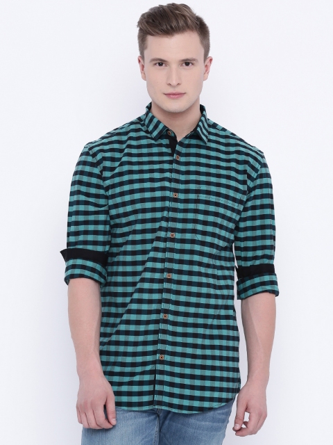 

British Club Men Black & Green Slim Fit Checked Casual Shirt