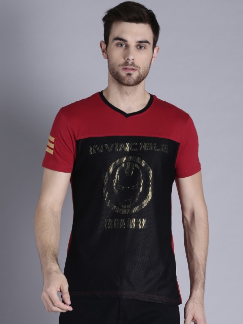 

Kook N Keech Marvel Men Red Printed V-Neck T-shirt