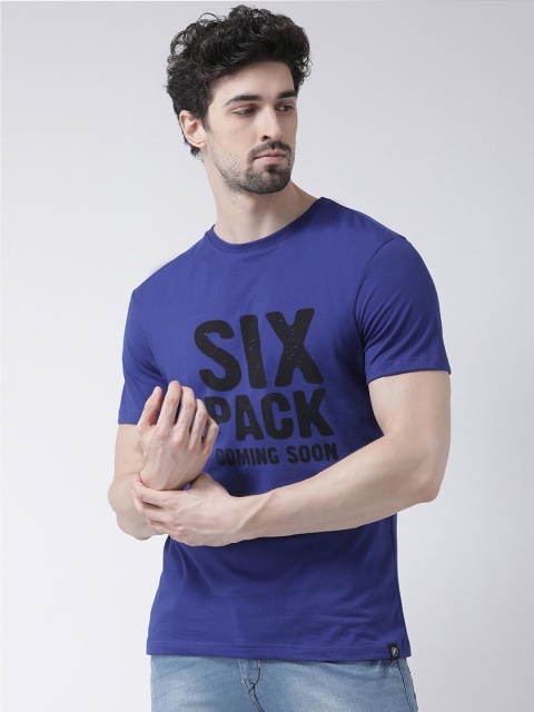 

Friskers Men Blue Typography Printed Applique T-shirt