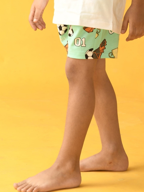 

Anthrilo Boys Green Printed Shorts