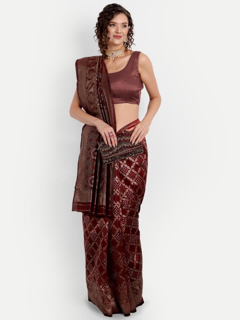 

ASPORA Maroon & Gold-Toned Bandhani Zari Silk Blend Kanjeevaram Saree
