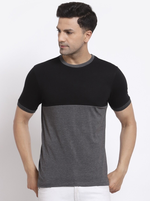 

Kalt Men Black & Grey Colourblocked Cotton T-shirt