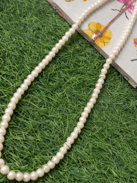 

Unnati Silks White Amravati Ocean Beads Necklace
