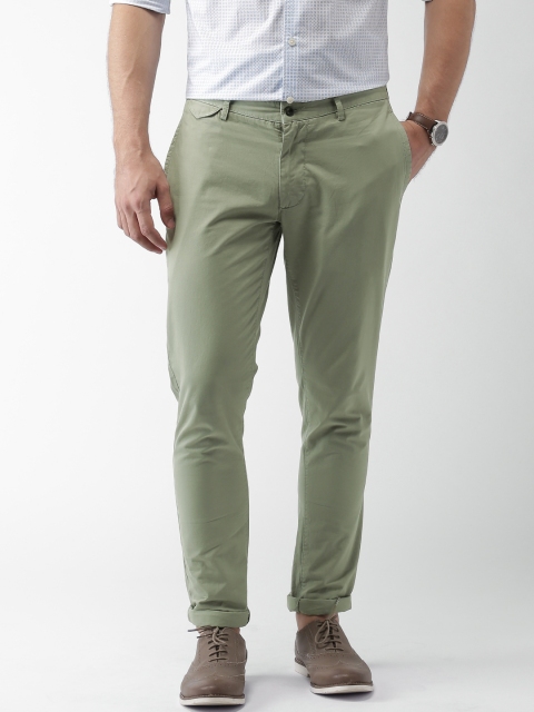 

INVICTUS Men Green Slim Fit Solid Chinos
