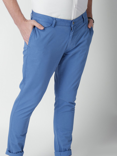 

INVICTUS Men Blue Slim Fit Solid Flat-Front Chinos