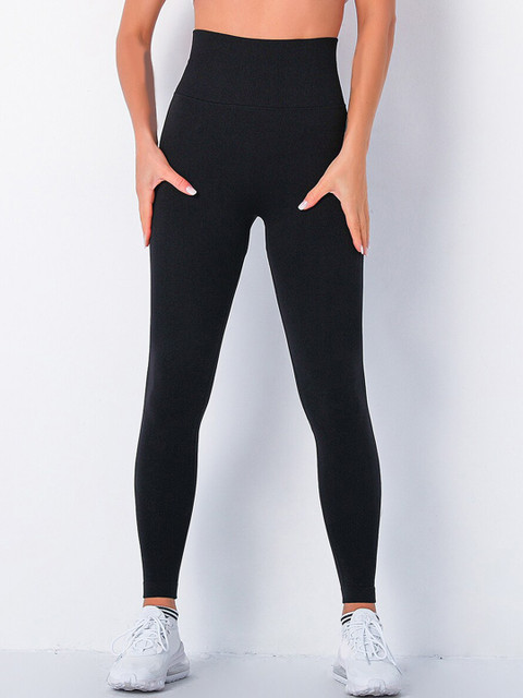 

URBANIC Women Black Solid Tights