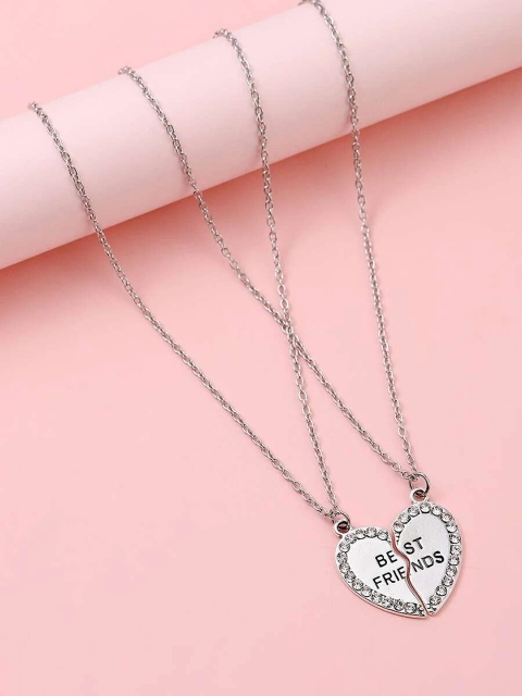 

EL REGALO Silver-Toned & White Antique Necklace