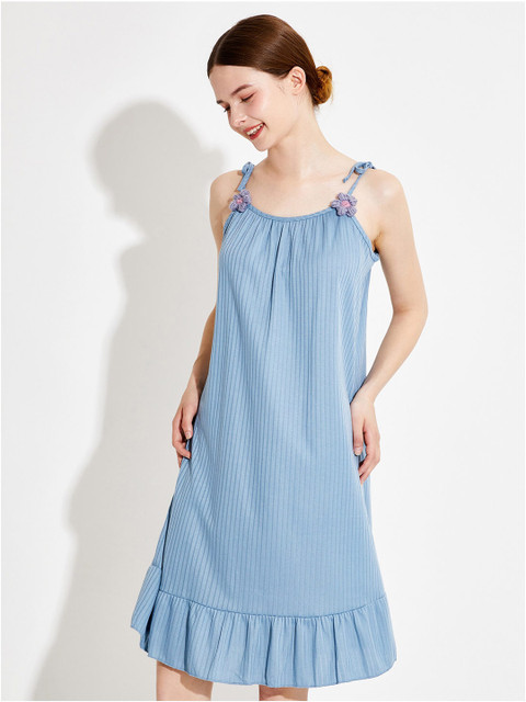 

URBANIC Blue Solid Pure Cotton Nightdress