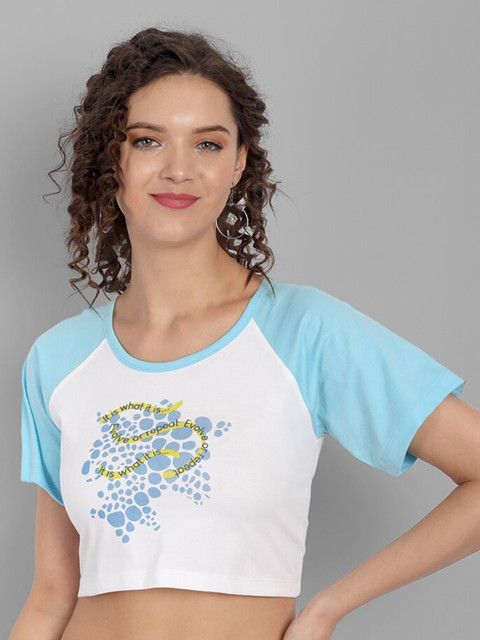 

House of Mool Women White Typography Printed V-Neck Slim Fit T-shirt