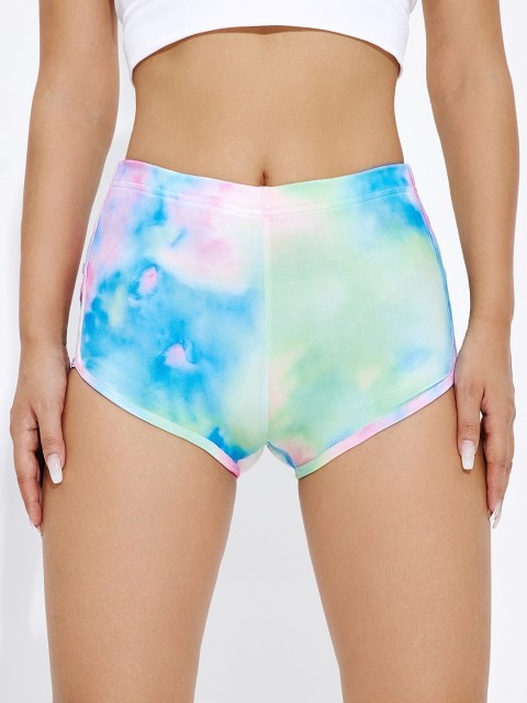 

URBANIC Women Blue Ombre Printed Slim Fit Shorts