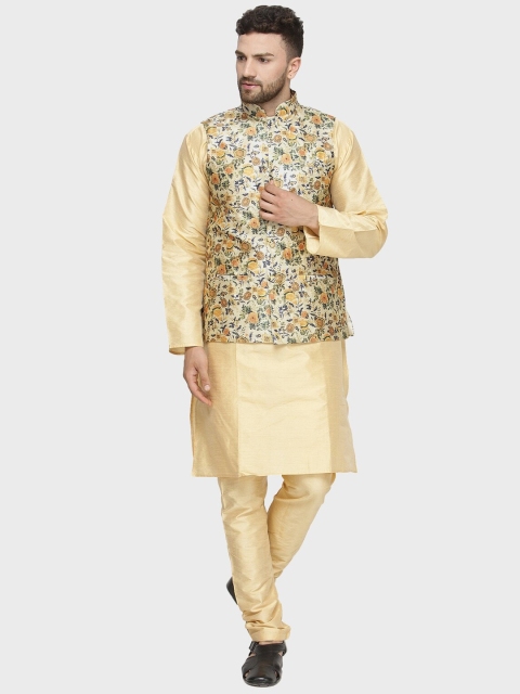 

Kaifoo Men Gold-Toned Floral Printed Kurta with Pyjamas