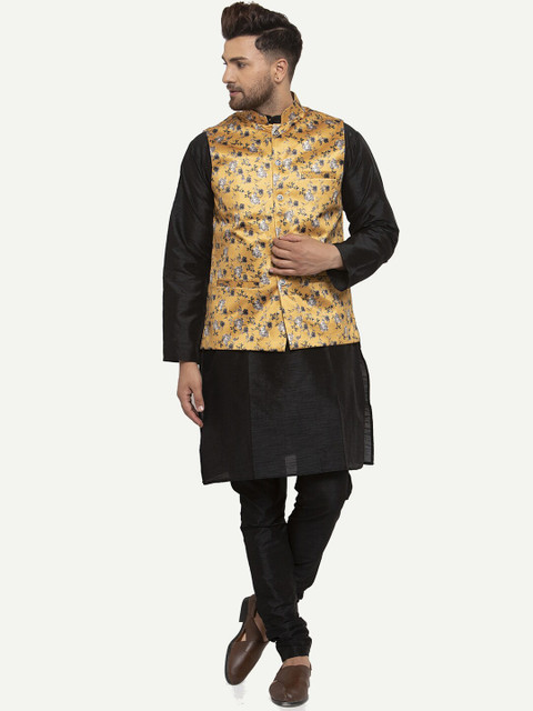 

Kaifoo Men Black Solid Kurta Set