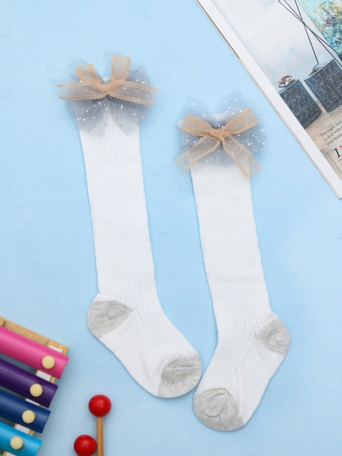 

Yellow Bee Girls White Bow Detailed Calf Length Cotton Socks