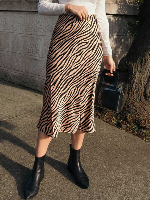 

URBANIC Women Coffee Brown Printed A-Line Skirt