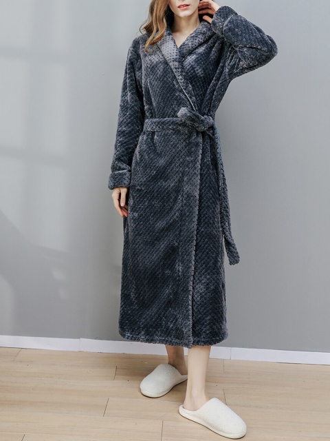 

URBANIC Women Grey Solid Simplicity Lounge Robe