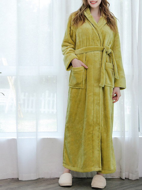 

URBANIC Women Green Solid Lounge Robe