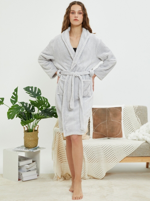 

URBANIC Women Grey Solid Simplicity Lounge Robe