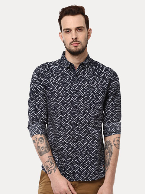 

SPYKAR Men Blue Slim Fit Floral Printed Casual Shirt