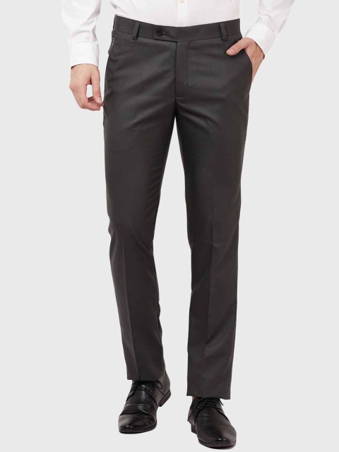 

TAHVO Men Grey Tailored Trousers