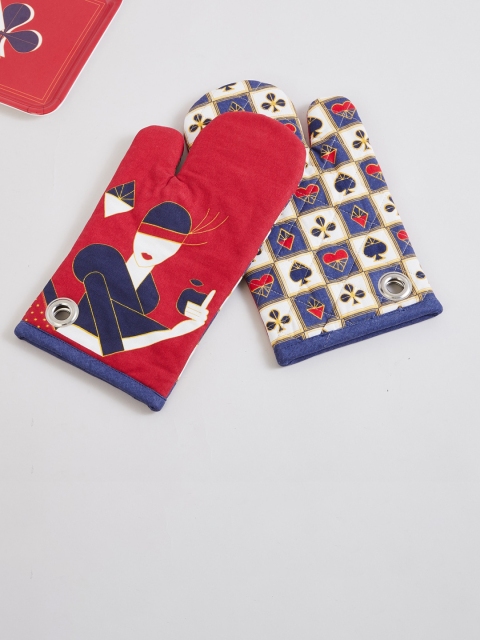 

Home Centre Set of 2 Red House of Cards Printed Cotton Oven Mitten