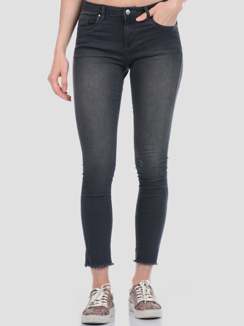 

TALIA Women Grey Skinny Fit Light Fade Stretchable Jeans