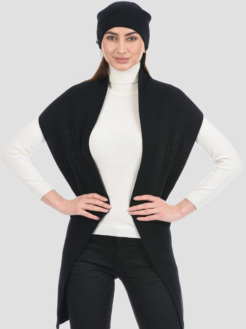 

PORTOBELLO Women Black Caps