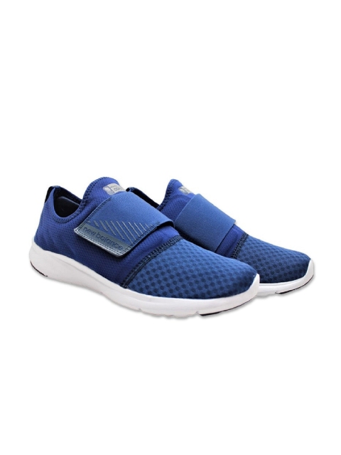 

New Balance Men Blue Mesh Running Shoes