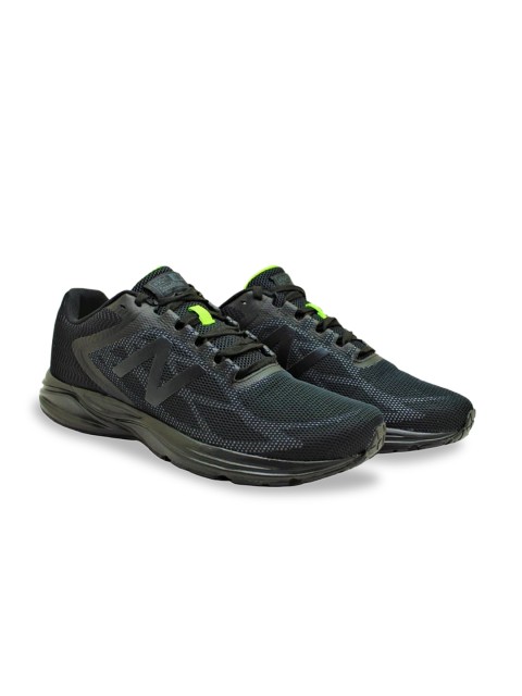 

New Balance Men Black Mesh Running Shoes