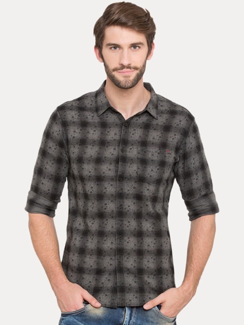 

SPYKAR Men Black Slim Fit Checked Casual Shirt