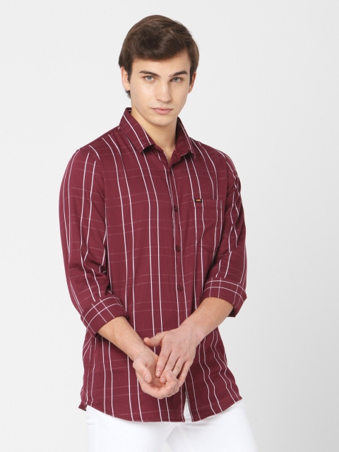 

SPYKAR Men Maroon Slim Fit Striped Casual Shirt