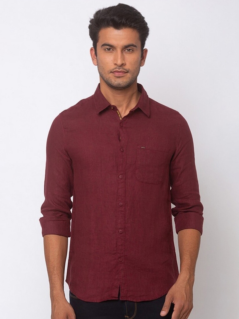 

SPYKAR Men Red Slim Fit Cotton Casual Shirt
