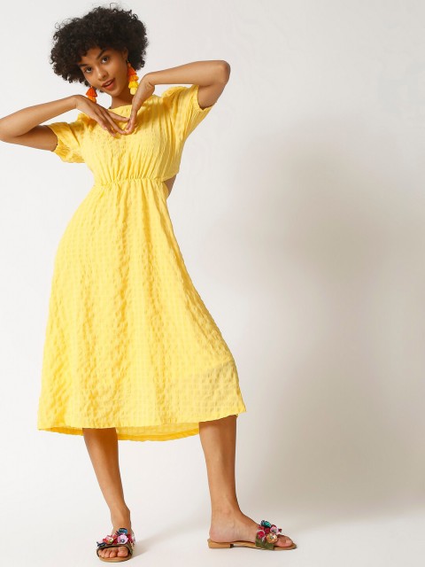 

Campus Sutra Women Yellow Crepe Midi Dress