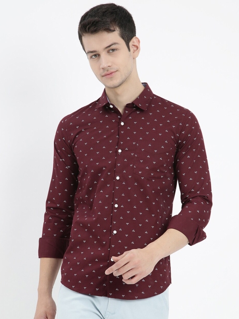 

V2 Value & Variety Men Maroon Micro Ditsy Printed Casual Shirt