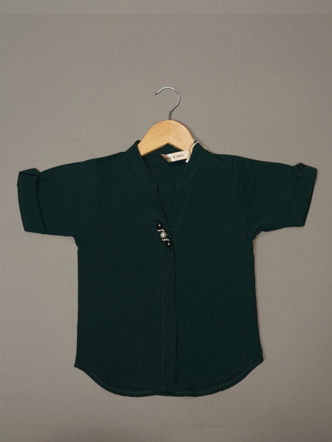 

Mumkins Green Crepe Top