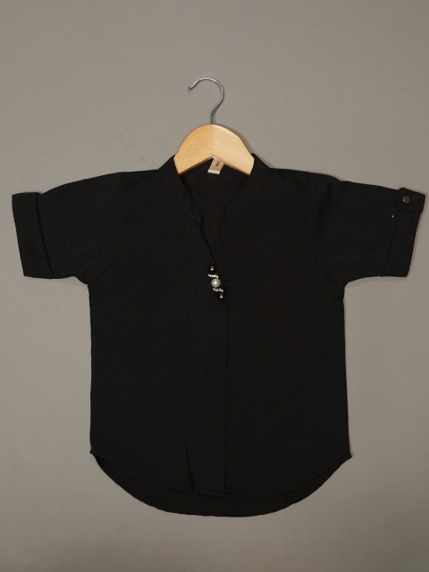 

Mumkins Black Crepe Top