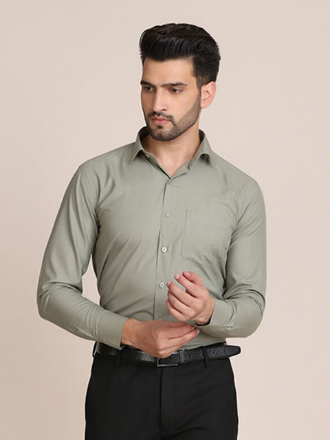 

TAHVO Men Teal Comfort Slim Fit Formal Shirt