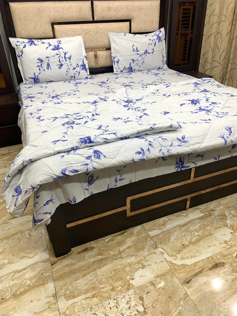 

Pure Decor Blue Printed Pure Cotton Bedding Set