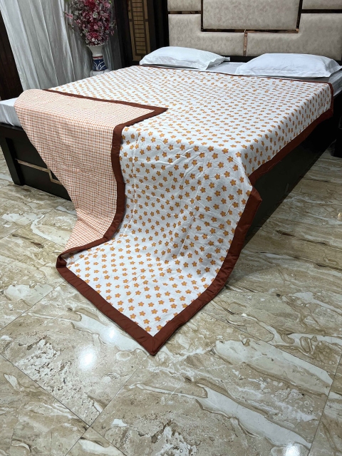

Pure Decor Unisex Orange Blankets Quilts and Dohars