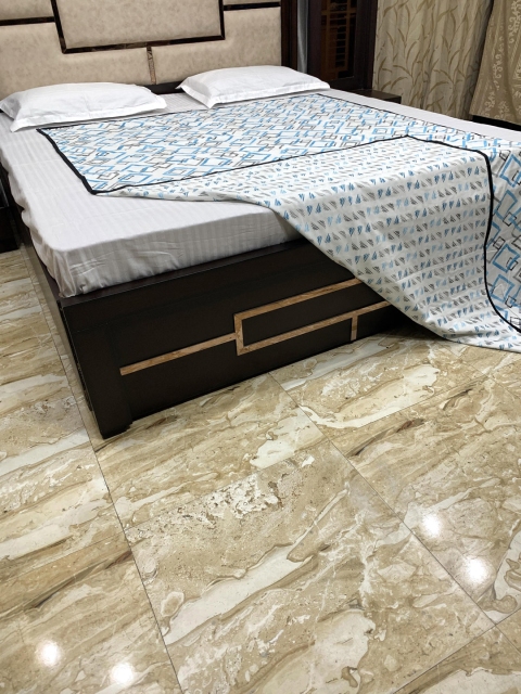 

Pure Decor Unisex Blue Blankets Quilts and Dohars