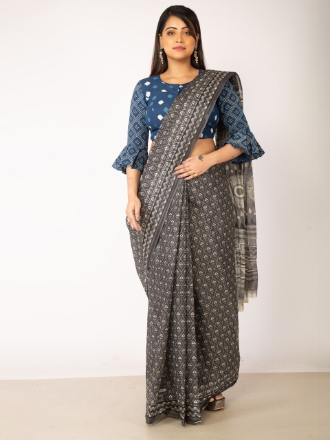 

Unnati Silks Women Black & White Pure Cotton Kovai Saree