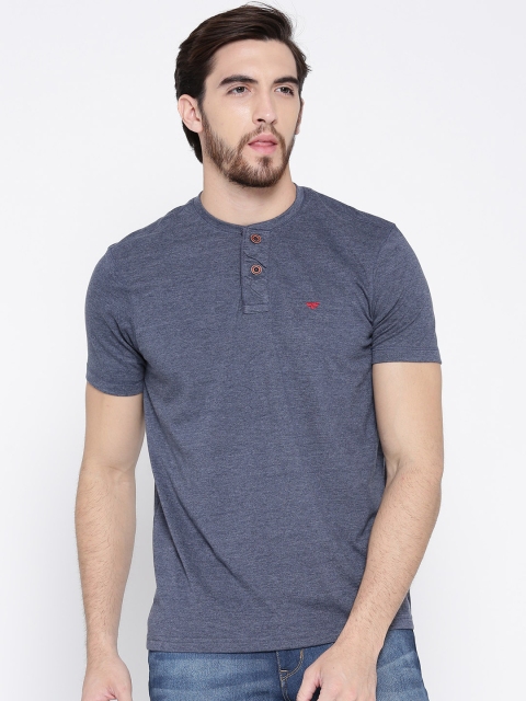 

Red Tape Men Blue Solid Henley Neck T-shirt