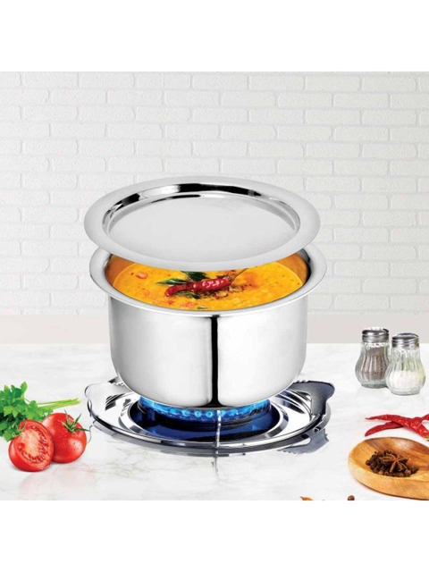 

SignoraWare Silver-Toned Solid Tri-Ply Tope with Stainless Steel Lid 2.75 Ltr