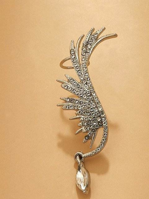 

EL REGALO Silver-Toned Feather Shaped Ear Cuff Earrings
