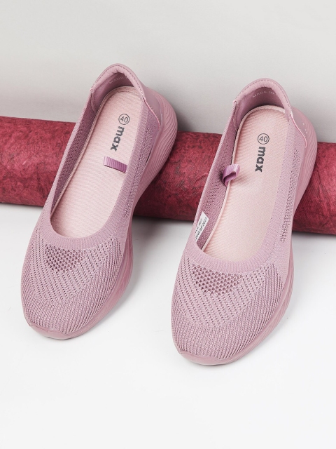 

max Women Pink Running Non-Marking Shoes