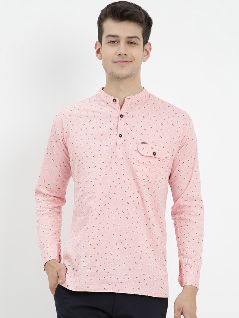 

V2 Value & Variety Men Pink Quirky Flared Sleeves Thread Work Kurta